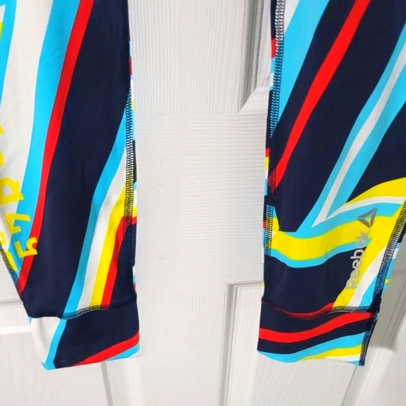 Reebok Play Dry Women's Geometric Print Leggings Size S - Picture 5 of 14
